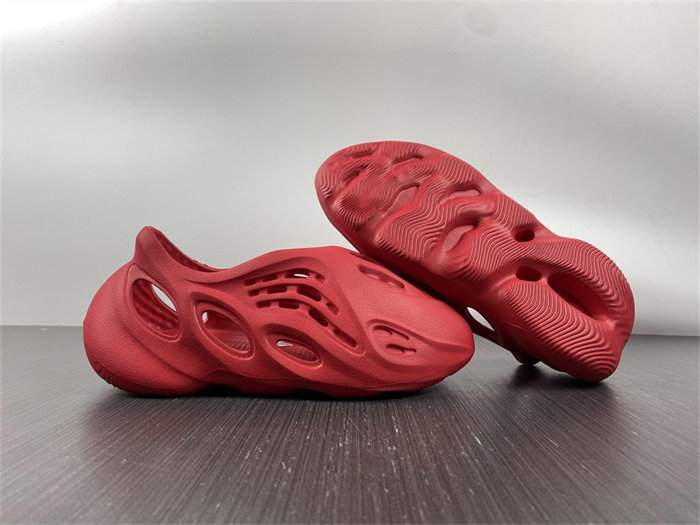 Adidas Yeezy Foam Runner  GX1136